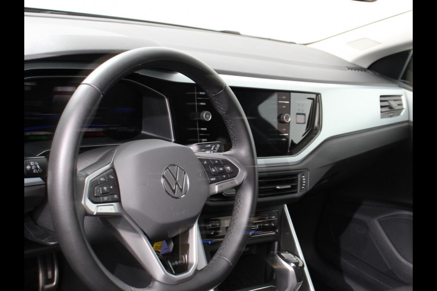 Volkswagen Polo 1.0 TSI DSG Goal Automaat Navigatie Apple Carplay/Android Auto Parkeersensoren Adaptive Cruise Control Stoelverwarming Matrix LED koplampen Climate Control