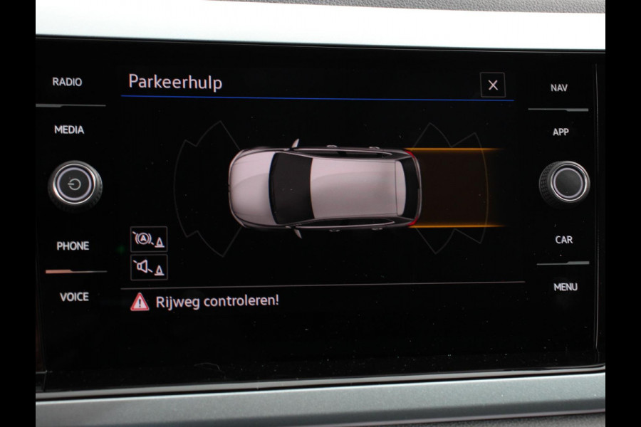 Volkswagen Polo 1.0 TSI DSG Goal Automaat DEMO ! Navigatie Apple Carplay/Android Auto Parkeersensoren Adaptive Cruise Control Stoelverwarming Matrix LED koplampen Climate Control