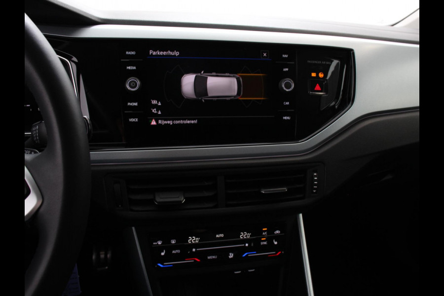 Volkswagen Polo 1.0 TSI DSG Goal Automaat DEMO ! Navigatie Apple Carplay/Android Auto Parkeersensoren Adaptive Cruise Control Stoelverwarming Matrix LED koplampen Climate Control