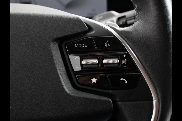 Kia Ev6 Light Edition Automaat 58 kWh Navigatie Apple Carplay Android Auto Camera Parkeersensoren achter Cruise Control Climate Control Lichtmetalen Velgen