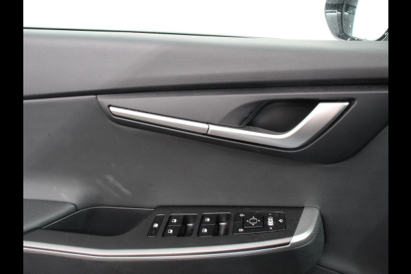 Kia Ev6 Light Edition Automaat 58 kWh Navigatie Apple Carplay Android Auto Camera Parkeersensoren achter Cruise Control Climate Control Lichtmetalen Velgen