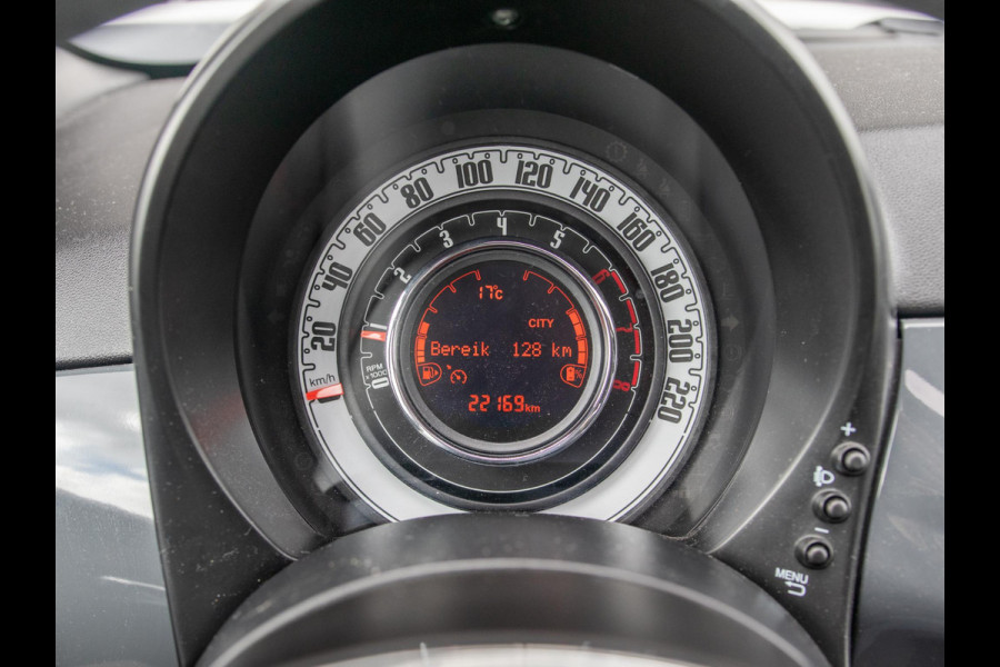 Fiat 500 Hybrid Dolcevita | Airco | Cruise | 15" | Schuif/Kanteldak | PDC | Apple Carplay