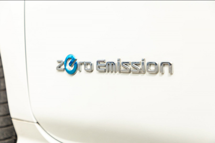 Nissan Leaf Tekna 40 kWh Soh 85% I Camera I Bose I Adaptive Cruise I Stoel & stuurverwarming I Android I Apple I Parkeersensoren