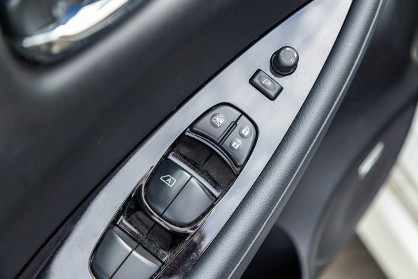 Nissan Leaf Tekna 40 kWh Soh 85% I Camera I Bose I Adaptive Cruise I Stoel & stuurverwarming I Android I Apple I Parkeersensoren