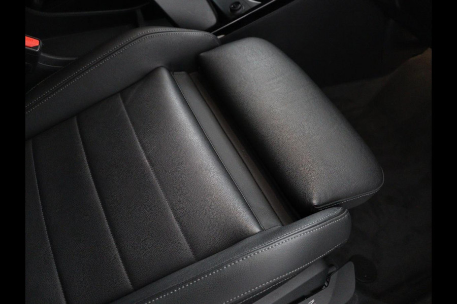 BMW X1 xDrive23i M Sport | Head-Up | Adaptieve Cruise | Trekhaak | Leder | 360 camera | Stoelverwarming | Keyless | Adaptief LED | Carplay | Sportstoelen | Live Cockpit Professional