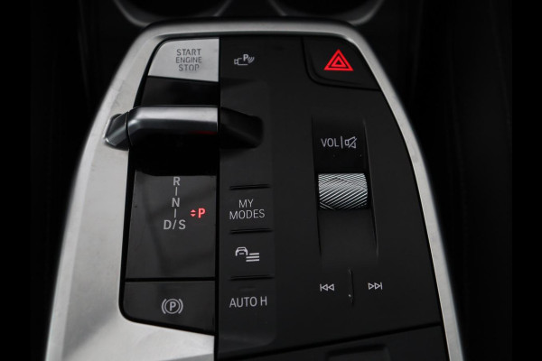 BMW X1 xDrive23i M Sport | Head-Up | Adaptieve Cruise | Trekhaak | Leder | 360 camera | Stoelverwarming | Keyless | Adaptief LED | Carplay | Sportstoelen | Live Cockpit Professional