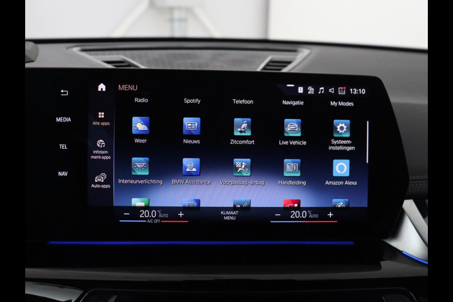 BMW X1 xDrive23i M Sport | Head-Up | Adaptieve Cruise | Trekhaak | Leder | 360 camera | Stoelverwarming | Keyless | Adaptief LED | Carplay | Sportstoelen | Live Cockpit Professional