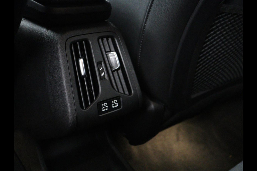 BMW X1 xDrive23i M Sport | Head-Up | Adaptieve Cruise | Trekhaak | Leder | 360 camera | Stoelverwarming | Keyless | Adaptief LED | Carplay | Sportstoelen | Live Cockpit Professional