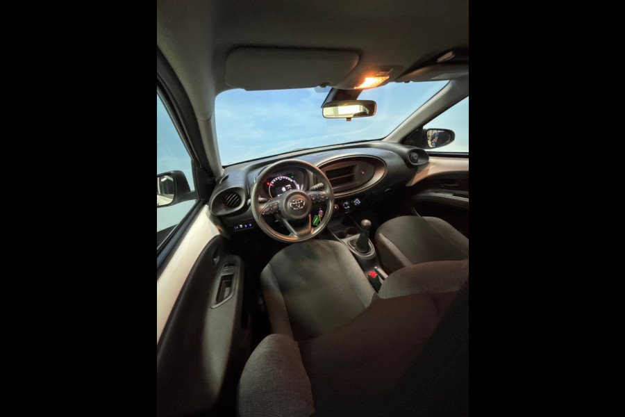 Toyota Aygo X 1.0 VVT-i MT