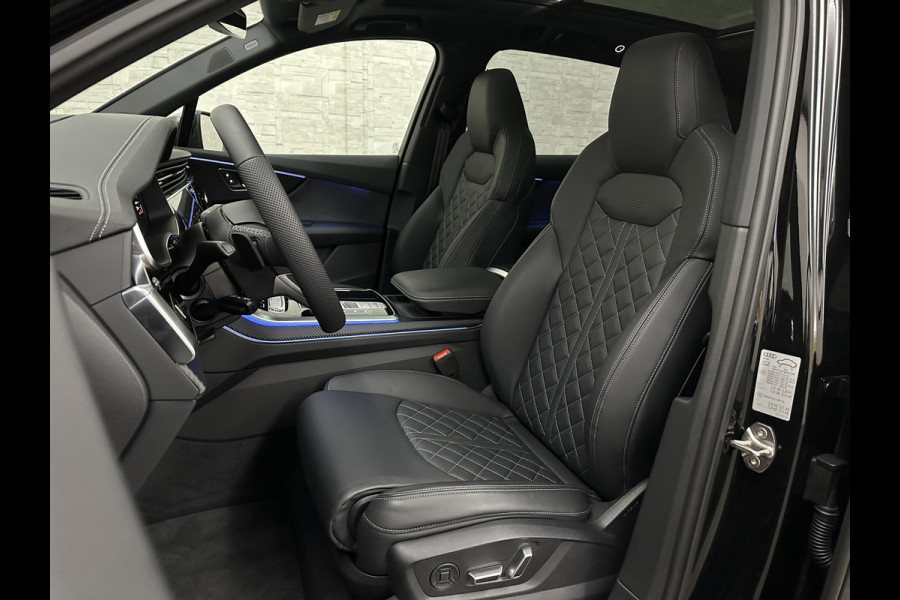 Audi Q7 60e 489pk S Competition RS-Seats | Carbon in/exterieur | B&O | Panorama | 360 Camera | Soft-Close | Head-Up | 88350,= ex btw  | ACC | Matrix-LED | Keyless-Entry |  Lane & Side assist | Stuurwielverwarming | Alarm | 22" Audi Sport | Leder op Dashboard | Rijklaarprijs en fabrieksgarantie.