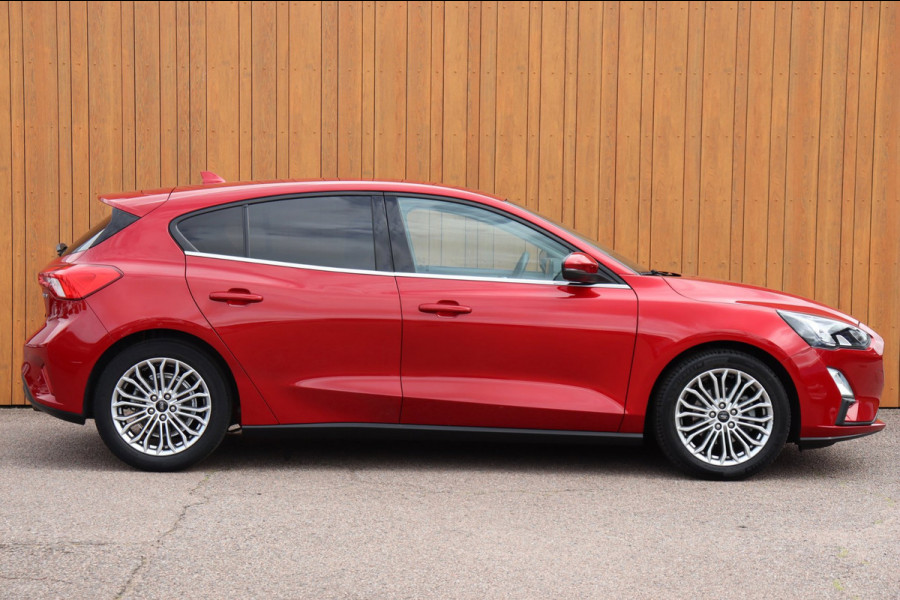 Ford Focus 1.0 EcoBoost Hybrid Titanium X Business org.NL camera winterpack ACC Carplay