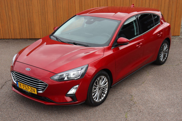 Ford Focus 1.0 EcoBoost Hybrid Titanium X Business org.NL camera winterpack ACC Carplay