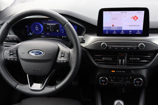 Ford Focus 1.0 EcoBoost Hybrid Titanium X Business org.NL camera winterpack ACC Carplay