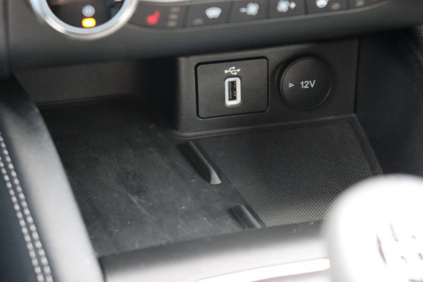 Ford Focus 1.0 EcoBoost Hybrid Titanium X Business org.NL camera winterpack ACC Carplay