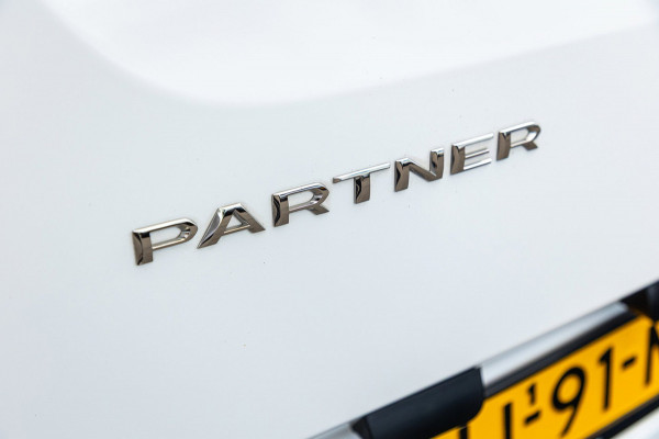Peugeot Partner 1.5 BlueHDI Premium Kasteninrichting I Airco I Cruise I Apple I Android I Parkeersensoren
