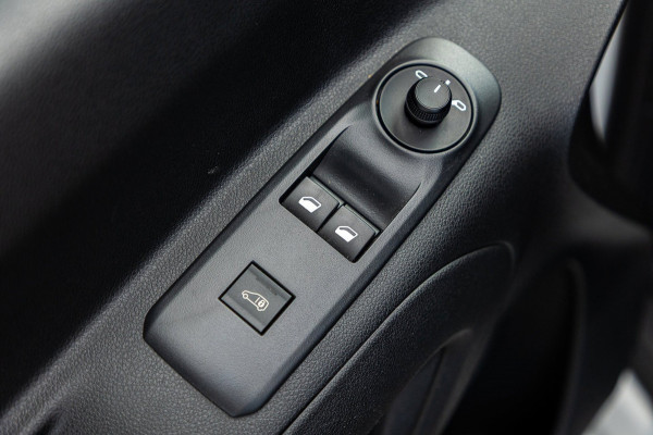 Peugeot Partner 1.5 BlueHDI Premium Kasteninrichting I Airco I Cruise I Apple I Android I Parkeersensoren