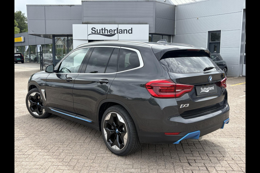 BMW iX3 High Executive 80 kWh 285 Pk | Nieuw binnen, meer foto's volgen nog! | Panoramadak | Trekhaak | Sportstoelen | Keyless | Stoelverwarming | 360 graden camera | Harman/kardon | Head up Display