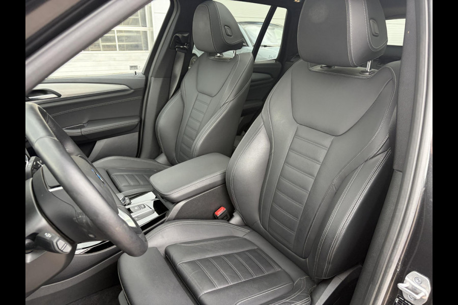BMW iX3 High Executive 80 kWh 285 Pk | Nieuw binnen, meer foto's volgen nog! | Panoramadak | Trekhaak | Sportstoelen | Keyless | Stoelverwarming | 360 graden camera | Harman/kardon | Head up Display