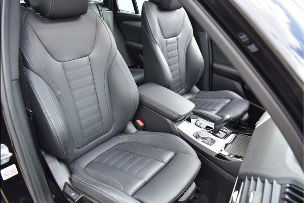 BMW X3 xDrive20i M-Pakket 184 Pk Pano HUD Leder Full Led Sfeer 20 Inch