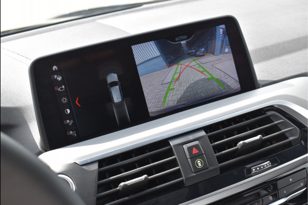BMW X3 xDrive20i M-Pakket 184 Pk Pano HUD Leder Full Led Sfeer 20 Inch