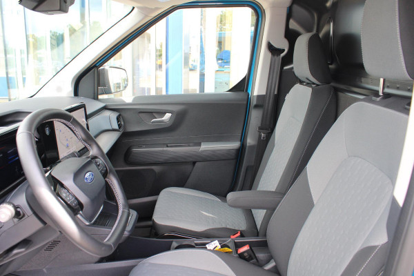 Ford E-Transit Courier Limited 44 kWh | Navigatie | Licht Metalen Velgen | Adaptive Cruise Control | Camera |