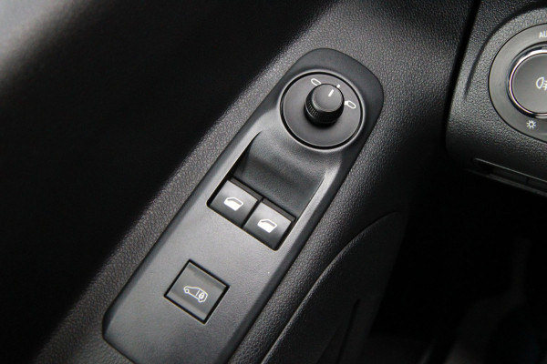 Opel Combo 1.5D L2H1 Edition / Trekhaak / Glas rondom / App connect Navi / Multi stuur
