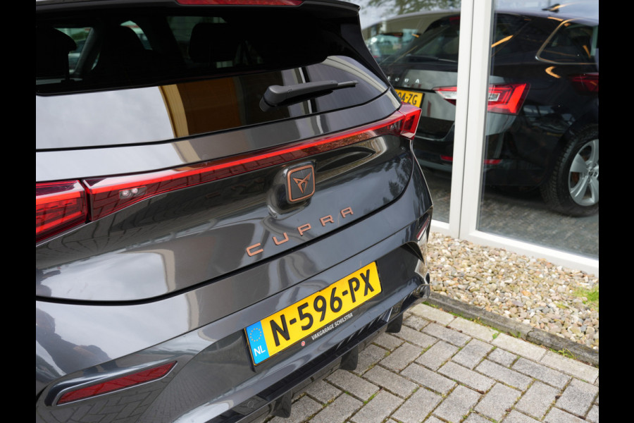 CUPRA Born Adrenaline One 62 kWh SOH 92% | Apple Carplay | Draadloze telefoonlader |