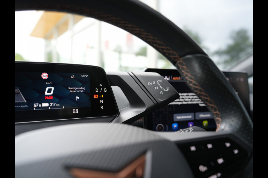 CUPRA Born Adrenaline One 62 kWh SOH 92% | Apple Carplay | Draadloze telefoonlader |