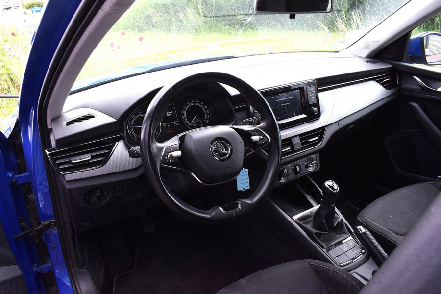 Škoda Kamiq 1.0 TSI Ambition | Trekhaak | Apple CarPlay | Cruise | Airco