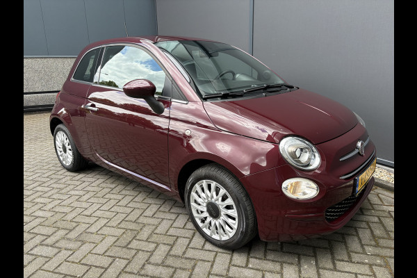 Fiat 500C 1.2 lounge Airco - Apple carplay - Navigatie - Parkeersensoren achter - Licht metalen velgen 15 inch - Cruise control - Bluetooth - Radio - Start/stop systeem - Elektrische ramen