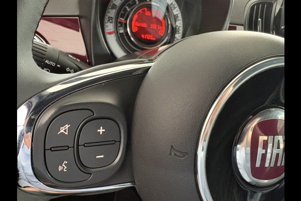 Fiat 500C 1.2 lounge Airco - Apple carplay - Navigatie - Parkeersensoren achter - Licht metalen velgen 15 inch - Cruise control - Bluetooth - Radio - Start/stop systeem - Elektrische ramen
