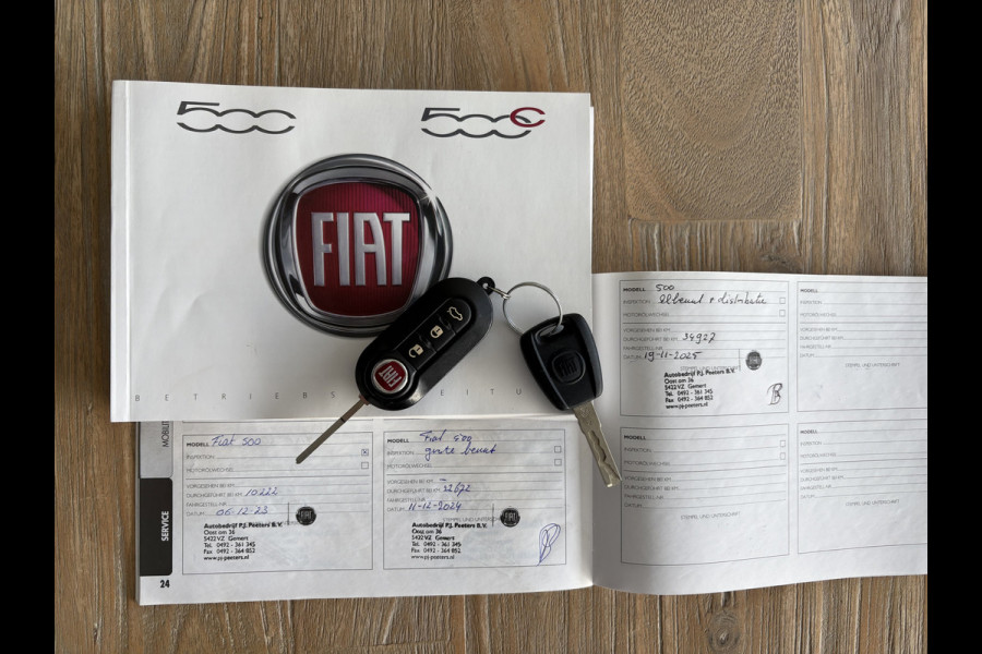 Fiat 500C 1.2 lounge Airco - Apple carplay - Navigatie - Parkeersensoren achter - Licht metalen velgen 15 inch - Cruise control - Bluetooth - Radio - Start/stop systeem - Elektrische ramen