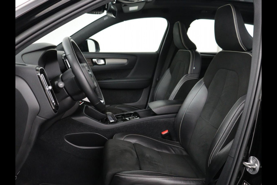 Volvo XC40 1.5 T5 Recharge R-Design | SOH 89,1% | Panoramadak | Trekhaak | Stoelverwarming | 360 Camera | Harman/Kardon | Adaptive cruise | Leder/Alcantara | Navigatie | Carplay | Memory | PHEV | Plug In