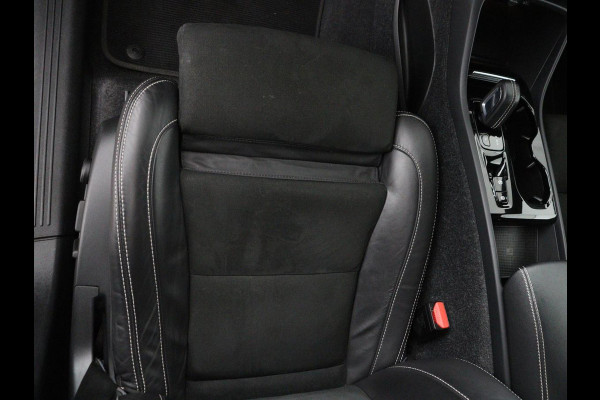 Volvo XC40 1.5 T5 Recharge R-Design | SOH 89,1% | Panoramadak | Trekhaak | Stoelverwarming | 360 Camera | Harman/Kardon | Adaptive cruise | Leder/Alcantara | Navigatie | Carplay | Memory | PHEV | Plug In
