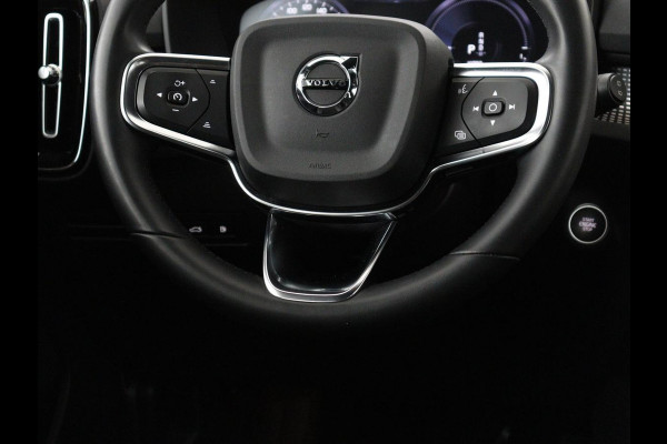 Volvo XC40 1.5 T5 Recharge R-Design | SOH 89,1% | Panoramadak | Trekhaak | Stoelverwarming | 360 Camera | Harman/Kardon | Adaptive cruise | Leder/Alcantara | Navigatie | Carplay | Memory | PHEV | Plug In