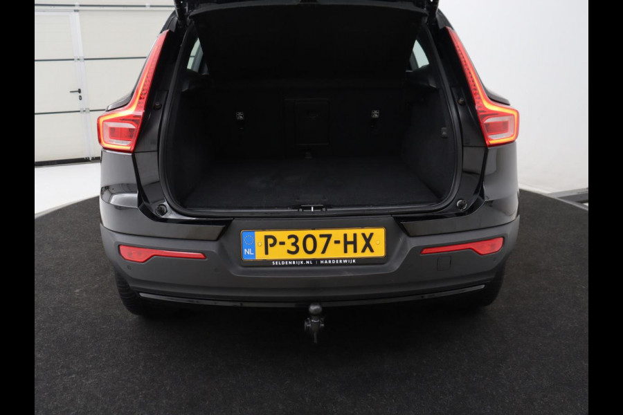 Volvo XC40 1.5 T5 Recharge R-Design | SOH 89,1% | Panoramadak | Trekhaak | Stoelverwarming | 360 Camera | Harman/Kardon | Adaptive cruise | Leder/Alcantara | Navigatie | Carplay | Memory | PHEV | Plug In