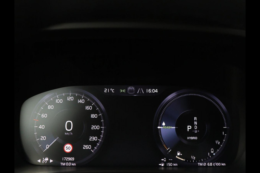 Volvo XC40 1.5 T5 Recharge R-Design | SOH 89,1% | Panoramadak | Trekhaak | Stoelverwarming | 360 Camera | Harman/Kardon | Adaptive cruise | Leder/Alcantara | Navigatie | Carplay | Memory | PHEV | Plug In