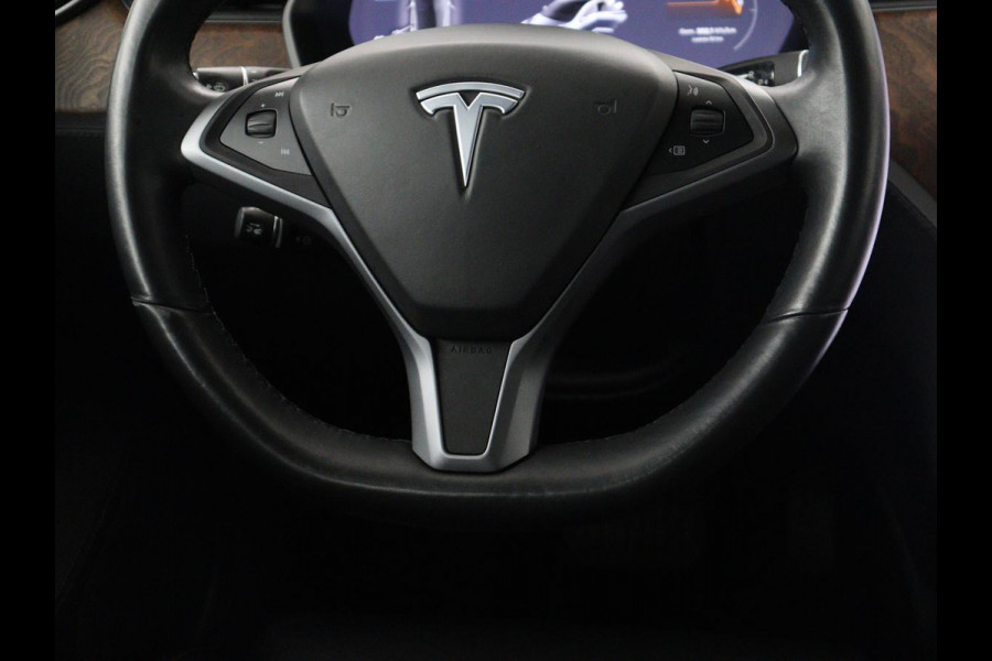 Tesla Model S 75D Base | SOH 89.9 | Panoramadak | Stuurverwarming | Leder | Autopilot | Stoelverwarming | Camera | Keyless | Full LED | Parkeerhulp | Achterbankverwarming | Origineel NL