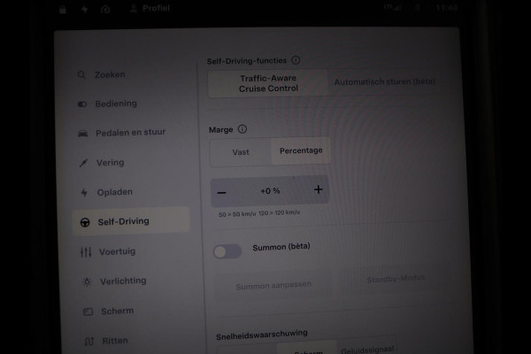 Tesla Model S 75D Base | SOH 89.9 | Panoramadak | Stuurverwarming | Leder | Autopilot | Stoelverwarming | Camera | Keyless | Full LED | Parkeerhulp | Achterbankverwarming | Origineel NL