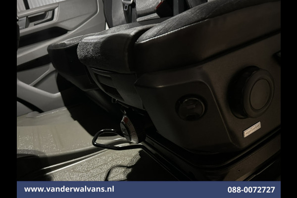 Volkswagen Crafter 2.0 TDI 141pk L3H3 L2H2 Euro6 Airco | Camera | Apple Carplay | Cruisecontrol | Chauffeursstoel Android Auto, Parkeersensoren, Bijrijdersbank