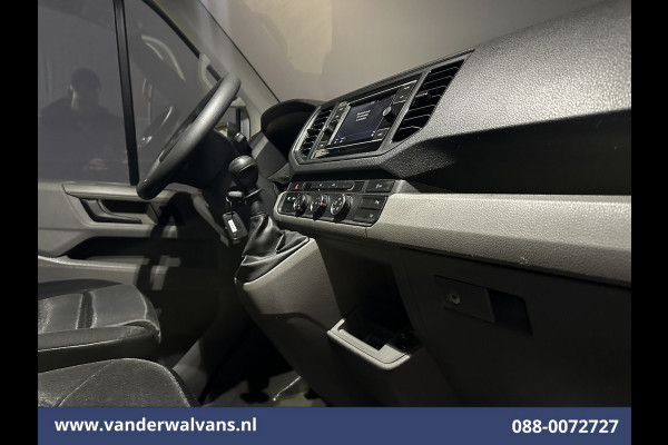 Volkswagen Crafter 2.0 TDI 141pk L3H3 L2H2 Euro6 Airco | Camera | Apple Carplay | Cruisecontrol | Chauffeursstoel Android Auto, Parkeersensoren, Bijrijdersbank