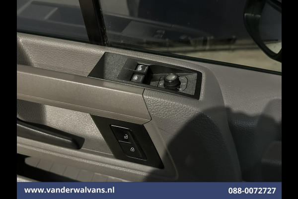 Volkswagen Crafter 2.0 TDI 141pk L3H3 L2H2 Euro6 Airco | Camera | Apple Carplay | Cruisecontrol | Chauffeursstoel Android Auto, Parkeersensoren, Bijrijdersbank