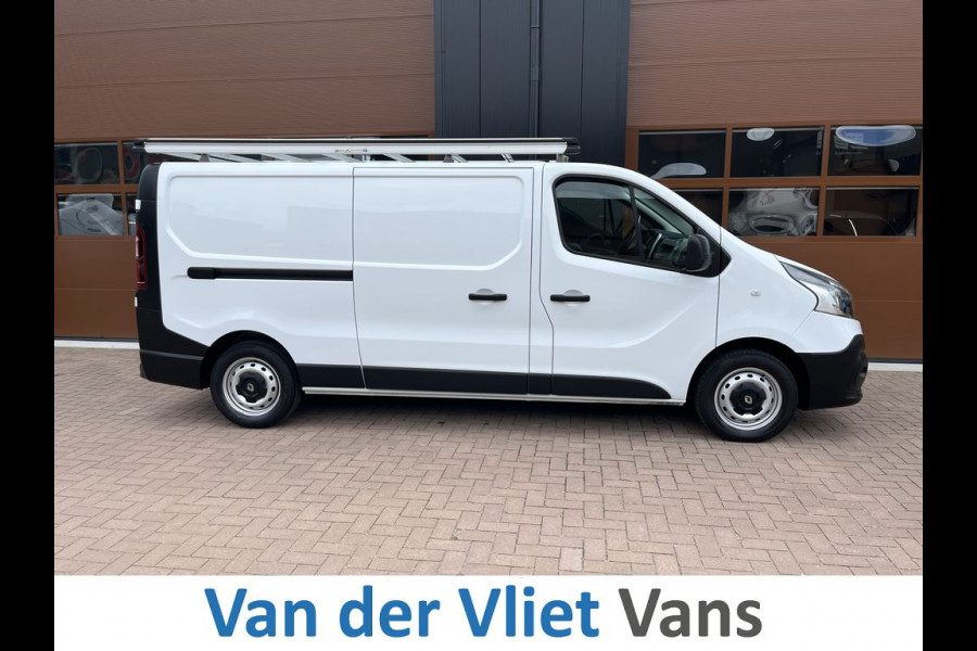 Renault Trafic 1.6 dCi 122pk E6 L2 Comfort 3p Lease €185 p/m, Trekhaak, Imperiaal, Airco, Navi, PDC, Cruise controle.