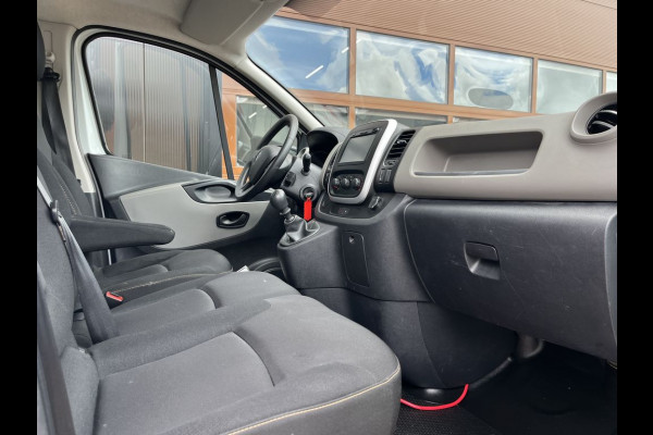 Renault Trafic 1.6 dCi 122pk E6 L2 Comfort 3p Lease €185 p/m, Trekhaak, Imperiaal, Airco, Navi, PDC, Cruise controle.