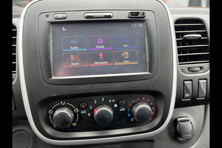Renault Trafic 1.6 dCi 122pk E6 L2 Comfort 3p Lease €185 p/m, Trekhaak, Imperiaal, Airco, Navi, PDC, Cruise controle.