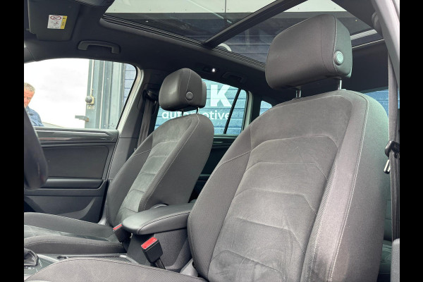 Volkswagen Tiguan 1.4 TSI ACT Highline Panoramadak Trekhaak R-line DSG 19 inch LMV all Season banden Chrome sierdelen