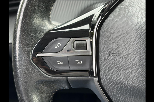Peugeot 2008 1.2 PureTech Active 1e Eigenaar,360°Camera,Carplay,Dealer Onderhouden,102pk,Pdc,Lm velgen,6 Bak,N.A.P,Apk tot 08-2028