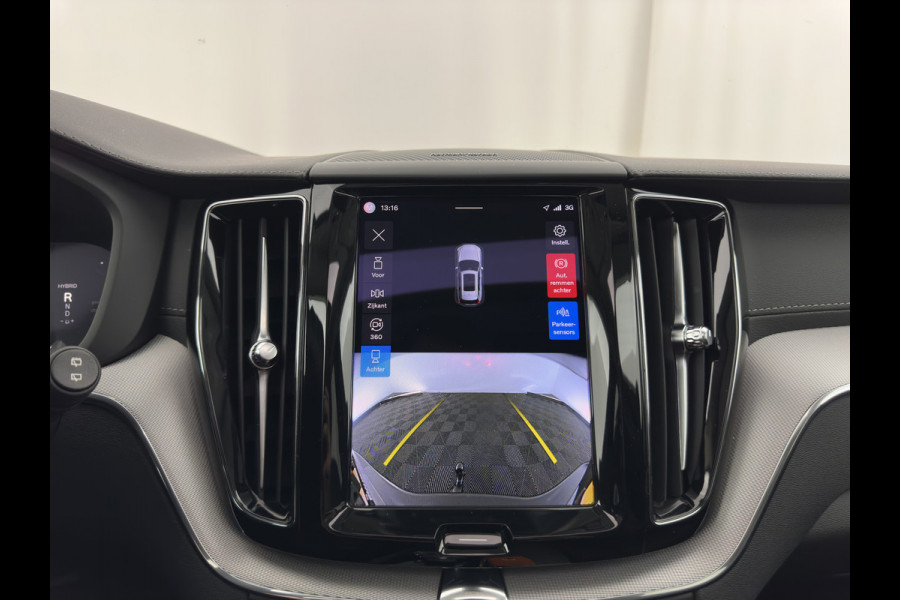 Volvo XC60 2.0 T6 AWD Inscription (Plug-In) {SoH-89%} (INCL-BTW) *PANO | LEATHER | FULL-LED | HARMAN/KARDON | MEMORY-PACK | DIGI-COCKPIT | HEATED-COMFORTSEATS | TOPVIEW | NAVI-FULLMAP | ECC | PDC | CAMERA | 21''ALU*