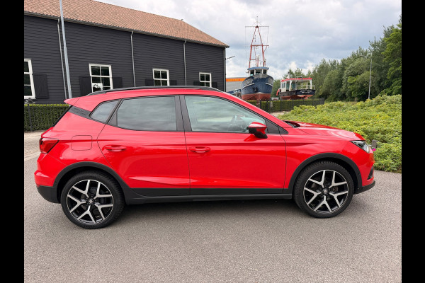 Seat Arona 1.0 TSI Style Business Intense Plus AircoEcc Leer Navi Camera Led-Xenon