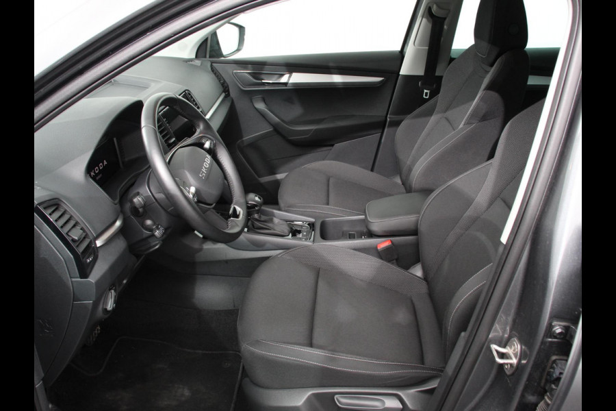 Škoda Karoq 1.5 TSI 150pk DSG ACT Selection Navigatie Apple Carplay/Android Auto Camera Parkeer sensoren Adaptieve Cruise Control Lichtmetalen Velgen Digitale Cockpit